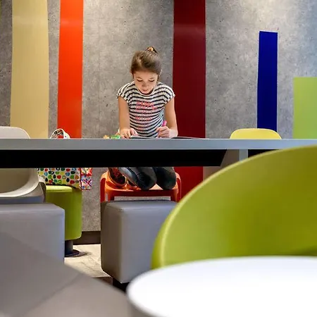 Ibis Budget City *