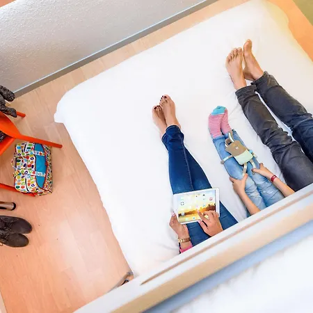 Ibis Budget City Hotel *